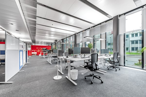 Flächen ab 620 m² - Moderne Büroflächen direkt beim Bahnhof Stettbach 6