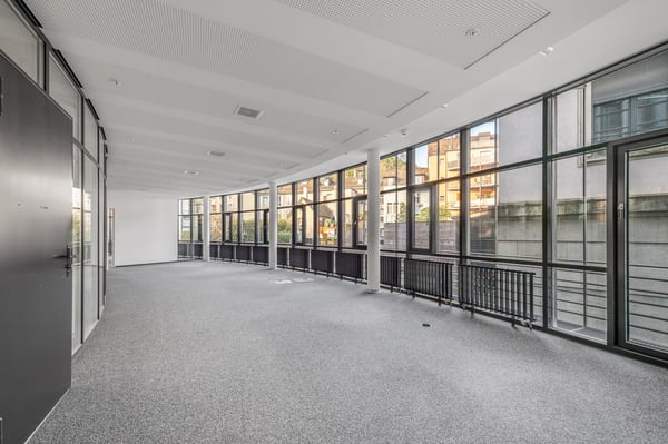 560 m² mitten in Baden mit Parkmöglichkeiten 3