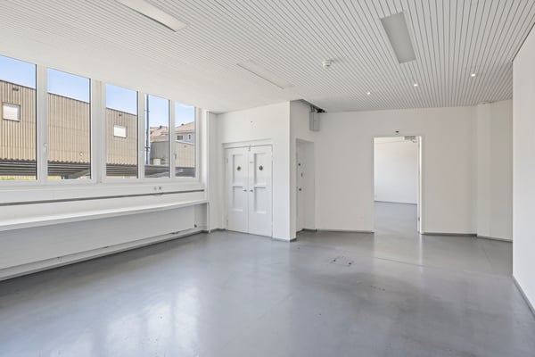 Ihr KMU Betrieb mit Werkstatt, Lager und Büro unter einem Dach vereint 13
