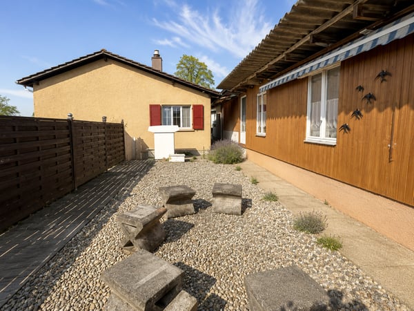 Charmantes Einfamilienhaus mit Gartenparadies – ideal als Übergangslösung 7