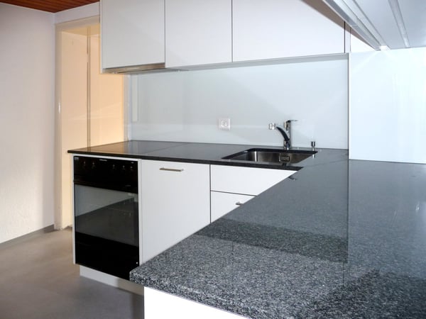 LIEBEVOLL GEPFLEGTES MEHRFAMILIENHAUS 9