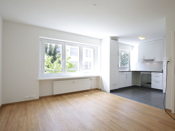 Helle 2.5-Zimmer-Wohnung mit Balkon und Lift nähe Biozentrum/Unispital 6