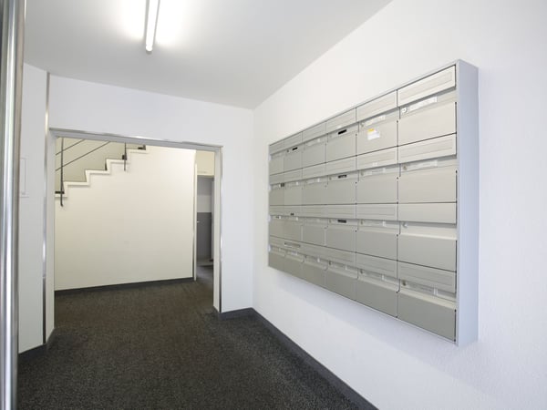 Helle 2.5-Zimmer-Wohnung mit Balkon und Lift nähe Biozentrum/Unispital 14