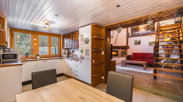 Chalet typique de la vallée d'Illiez 4
