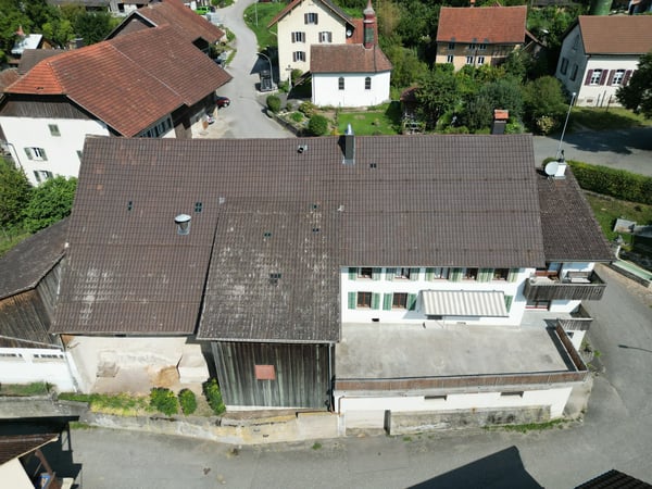 Historisches Mehrfamilienhaus mit viel Charme in Lengnau AG 5