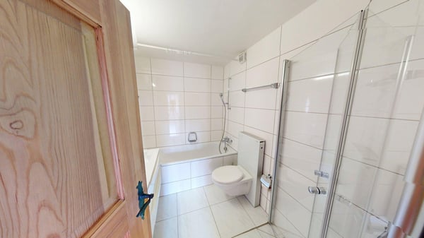 Historisches Mehrfamilienhaus mit viel Charme in Lengnau AG 11