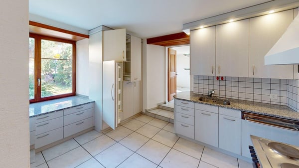 Historisches Mehrfamilienhaus mit viel Charme in Lengnau AG 17