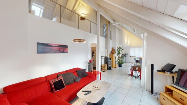 Charmante 1.5-Zimmer-Maisonette-Wohnung inkl. 2 TG Parkplätze - Ihre neue Wohlfühloase 2