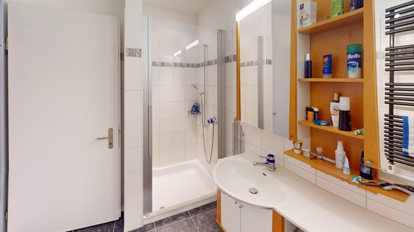 Charmante 1.5-Zimmer-Maisonette-Wohnung inkl. 2 TG Parkplätze - Ihre neue Wohlfühloase 17