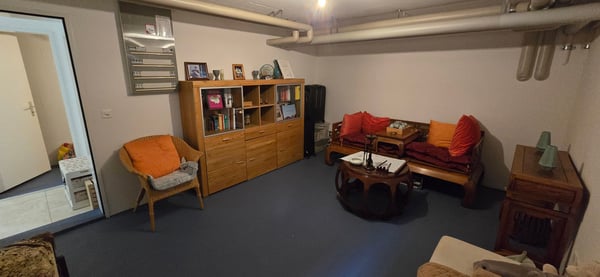 Exklusive 1.5-Zimmer-Maisonette-Gartenwohnung in Winkel 21