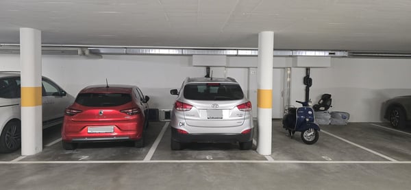 Exklusive 1.5-Zimmer-Maisonette-Gartenwohnung in Winkel 24