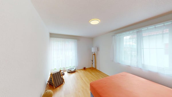 Exklusive 1.5-Zimmer-Maisonette-Gartenwohnung in Winkel 12