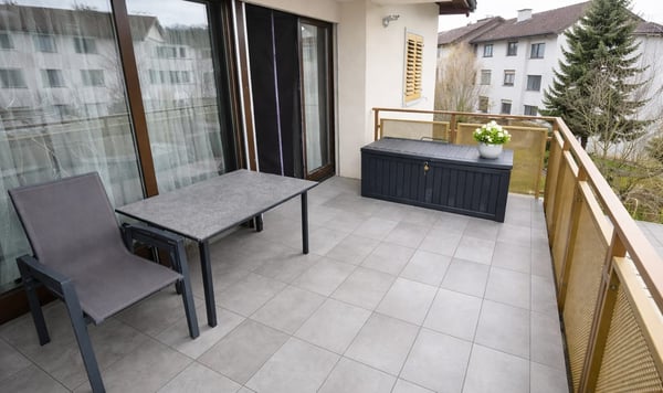 Charmante 5.5-Zimmer-Maisonette-Wohnung in Glattfelden inkl. einem Tiefgaragenplatz 4