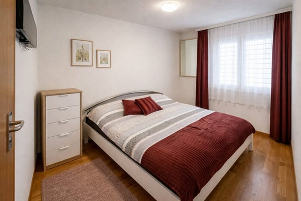 Charmante 5.5-Zimmer-Maisonette-Wohnung in Glattfelden inkl. einem Tiefgaragenplatz 9
