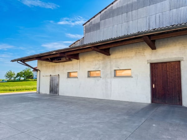 Chénens (FR) - Halles de stockage, box individuels et parking à louer, dès CHF 70.-/mois 6