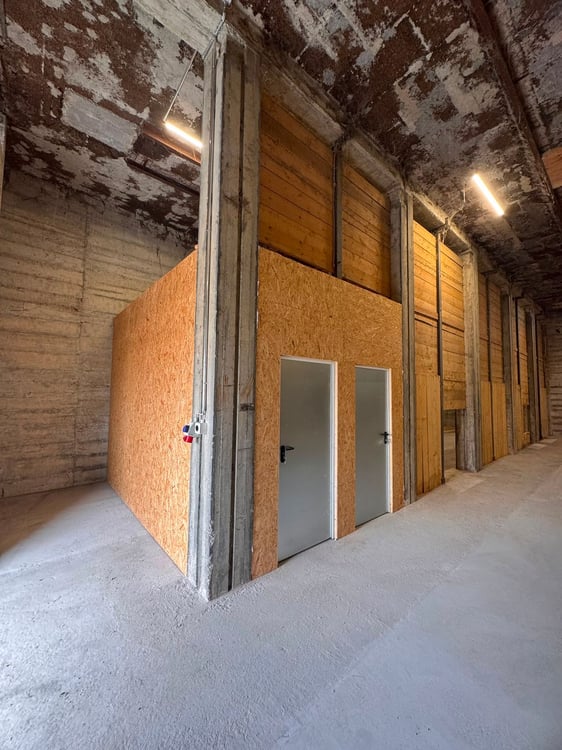 Chénens (FR) - Halles de stockage, box individuels et parking à louer, dès CHF 70.-/mois 7