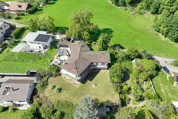 Licht, Panorama und Potenzial - ein Haus, drei Wohnungen, viel Freiraum 4