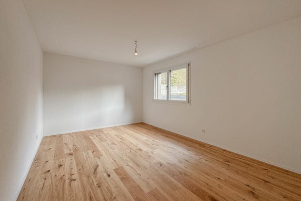 Design und Komfort, Ruhe und Naturblick: Neubau-Parterrewohnung beim Schloss 9