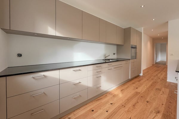 Design und Komfort, Ruhe und Naturblick: Neubau-Parterrewohnung beim Schloss 3