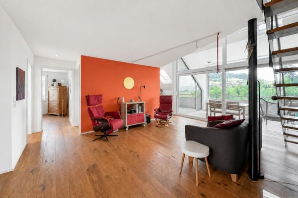 Architektur trifft Licht und Bergblick: Maisonette mit hoher Privatsphäre 1