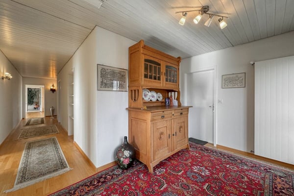 Weite, Sonne, Freiheit: vielseitiges Zuhause mit Studio und grossem Garten 9