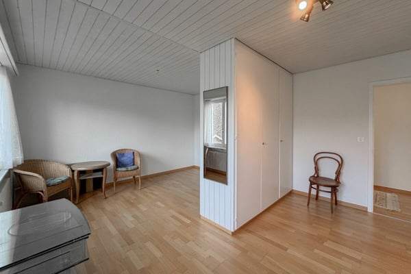 Weite, Sonne, Freiheit: vielseitiges Zuhause mit Studio und grossem Garten 11