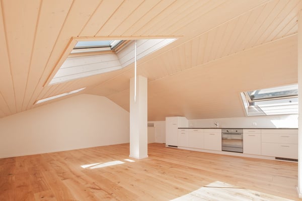 Charmante 2.5-Zimmer-Dachwohnung an der Bachgasse in Uster 3