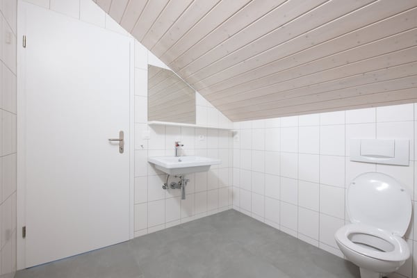 Charmante 2.5-Zimmer-Dachwohnung an der Bachgasse in Uster 10