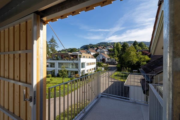 Moderne 3.5-Zimmer-Dachwohnung an ruhiger Lage in Nesslau 12