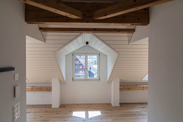 Moderne 3.5-Zimmer-Dachwohnung an ruhiger Lage in Nesslau 9