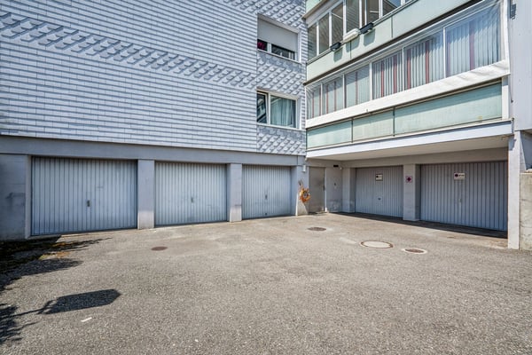 Helle 4.5-Zimmer-Wohnung mit grosszügigem Balkon und Weitsicht in familienfreundlicher Lage 25