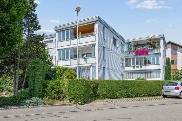 Helle 4.5-Zimmer-Wohnung mit grosszügigem Balkon und Weitsicht in familienfreundlicher Lage 22