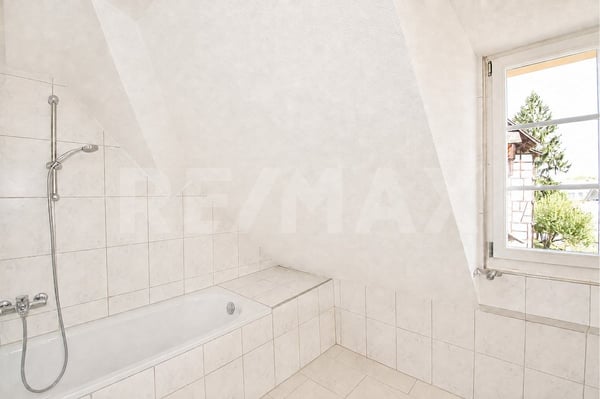 Wohnen und Vermieten unter einem Dach  Dreifamilienhaus im Herzen von Beromünster 10