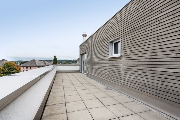 Attika mit Terrasse und Säntisblick – bezahlbar wohnen mit Stil 12