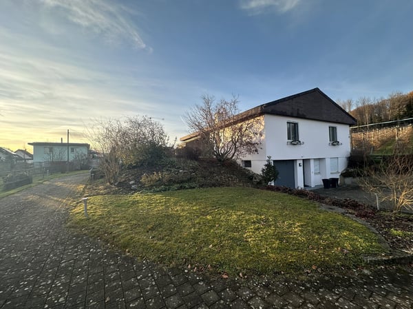 Einfamilienhaus mit Entwicklungspotenzial für 6 – 8 Wohnungen 1