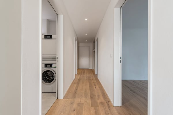 Minergie-P-Neubau im Dorfkern – 4.5-Zimmer mit Sitzplatz oder grossem Balkon 11