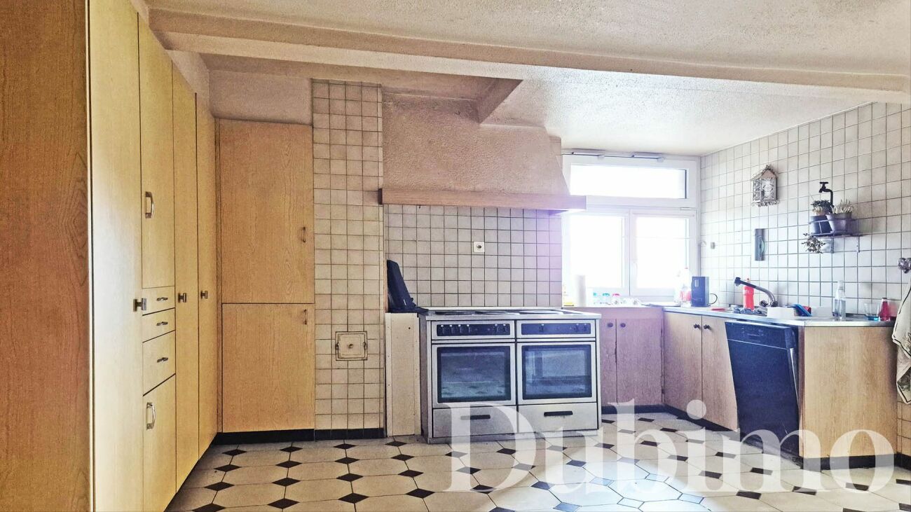 Maison villageoise de 6,5 pièces à gros potentiel
