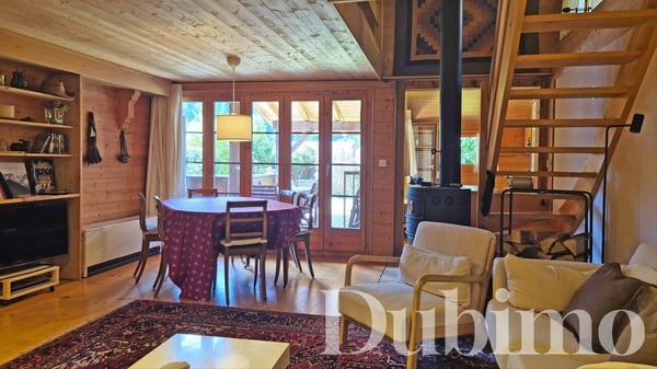 CHALET EMBLEMATIQUE D'EXCEPTION FACE AUX DENTS DU MIDI À CHAMPÉRY 2