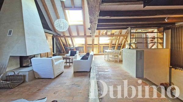 Maison familiale avec 2 logements, jardin privatif, cave et possibilité de créer un 3e logement 6