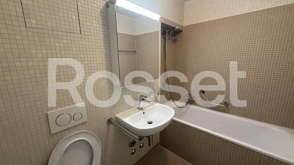 A louer, superbe appartement duplex de 4.5 pièces au 2ème sous-sol 4