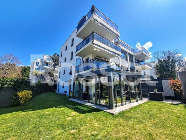 Appartement de 6 pièces duplex en rez-de-jardin 10