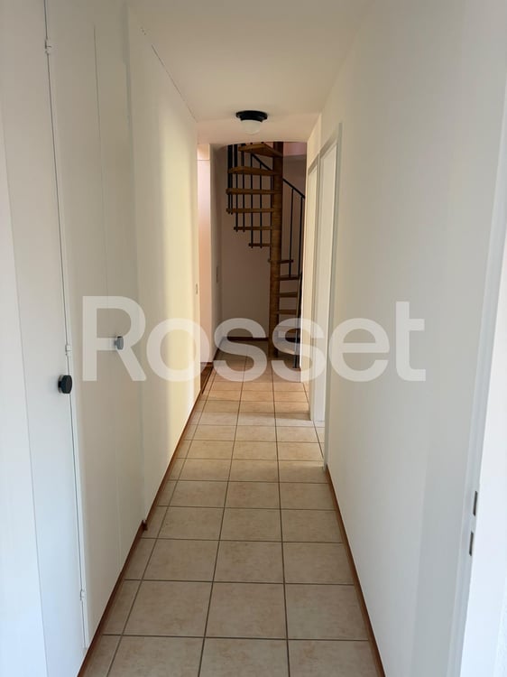 A LOUER! Appartement de 4.5 pièces au 3ème étage