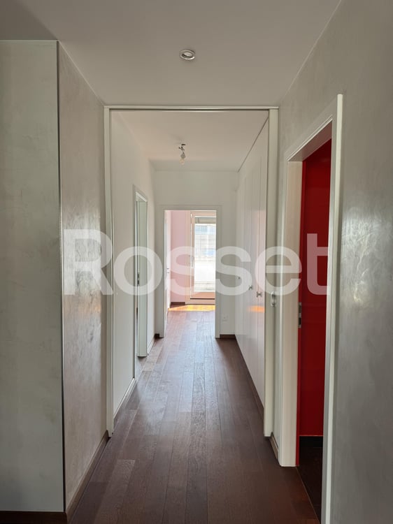 Appartement de 4 pièces au 6ème étage 1