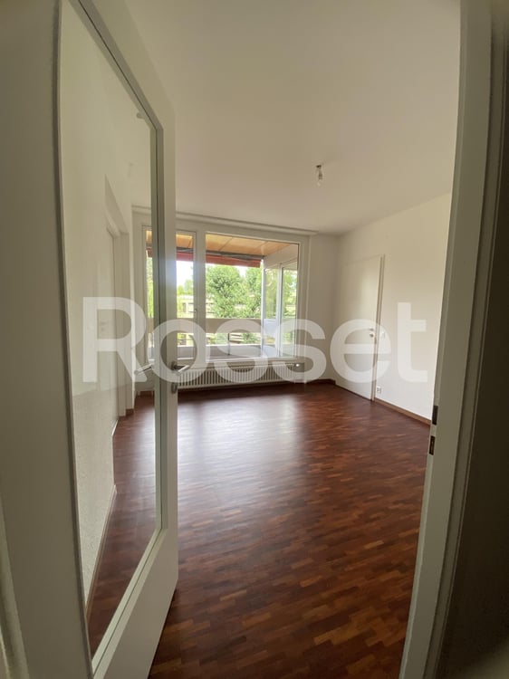 Appartement de 7 pièces au 2ème étage avec balcon 3