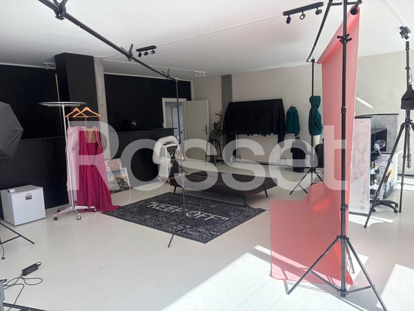 Bureau de 38 m² à louer à Domdidier 3