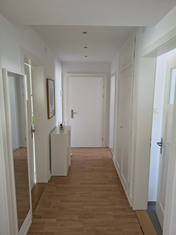 Helle 1-Zimmer-Wohnung nähe Bahnhof 6