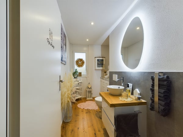 5½-Zimmer-Attikawohnung mit 152 m² Terrasse, direktem Liftzugang und Whirlpool 9