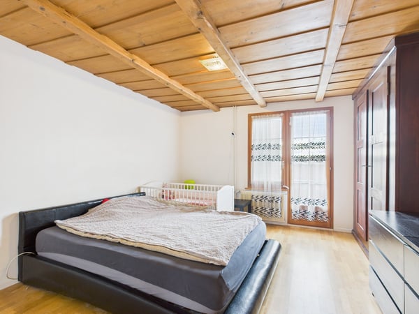 Sonniges Einfamilienhaus in ruhigem Quartier mit Waldnähe 8