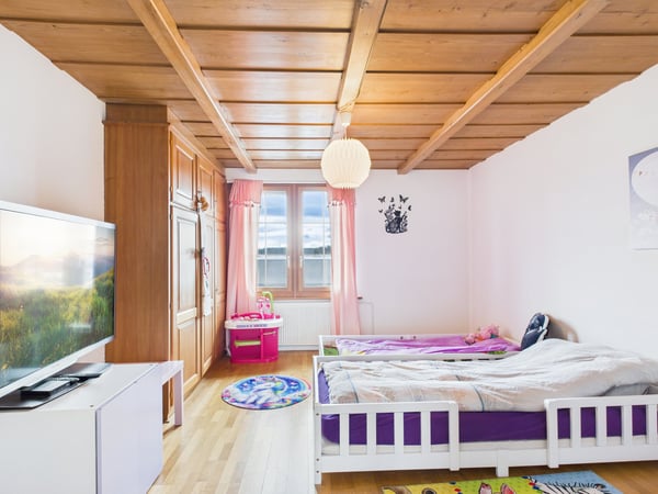 Sonniges Einfamilienhaus in ruhigem Quartier mit Waldnähe 7