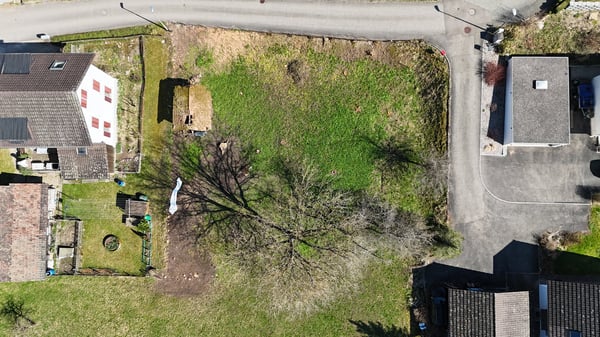 Grosszügige Baulandparzelle in ruhiger Lage – 831 m² in Erschwil 1